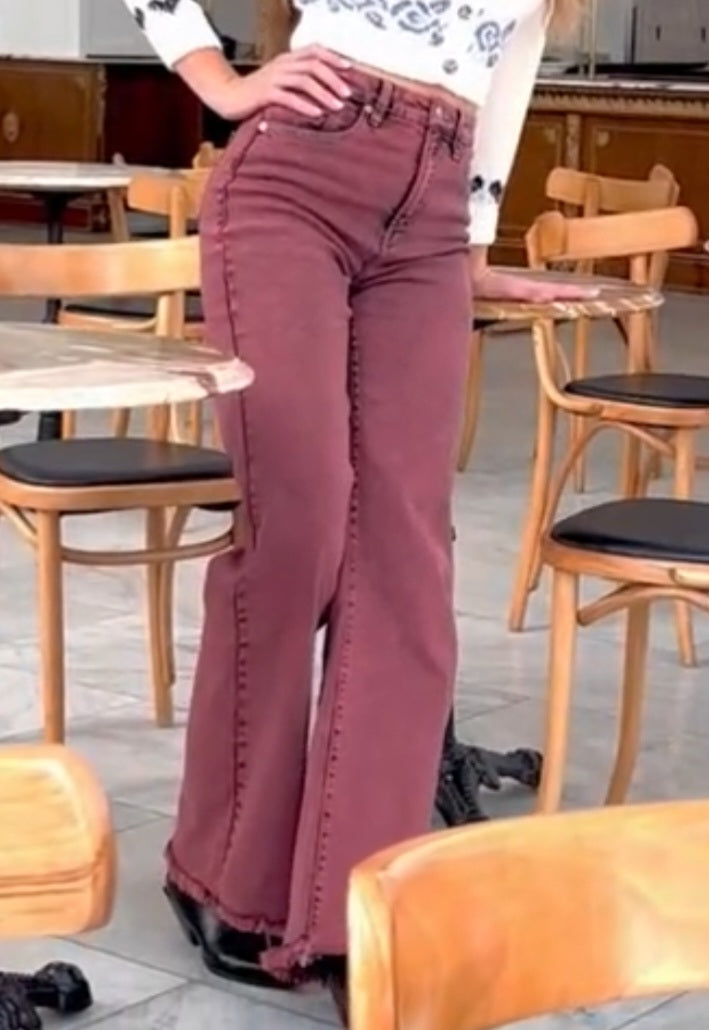 Artemis Vintage Flare Jeans in Burgundy
