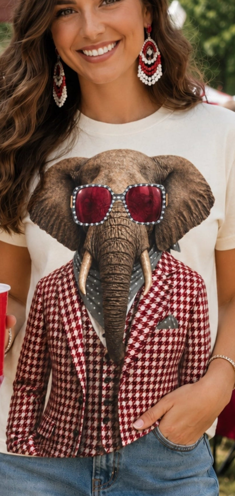 Elephant with sunglasses tshirt