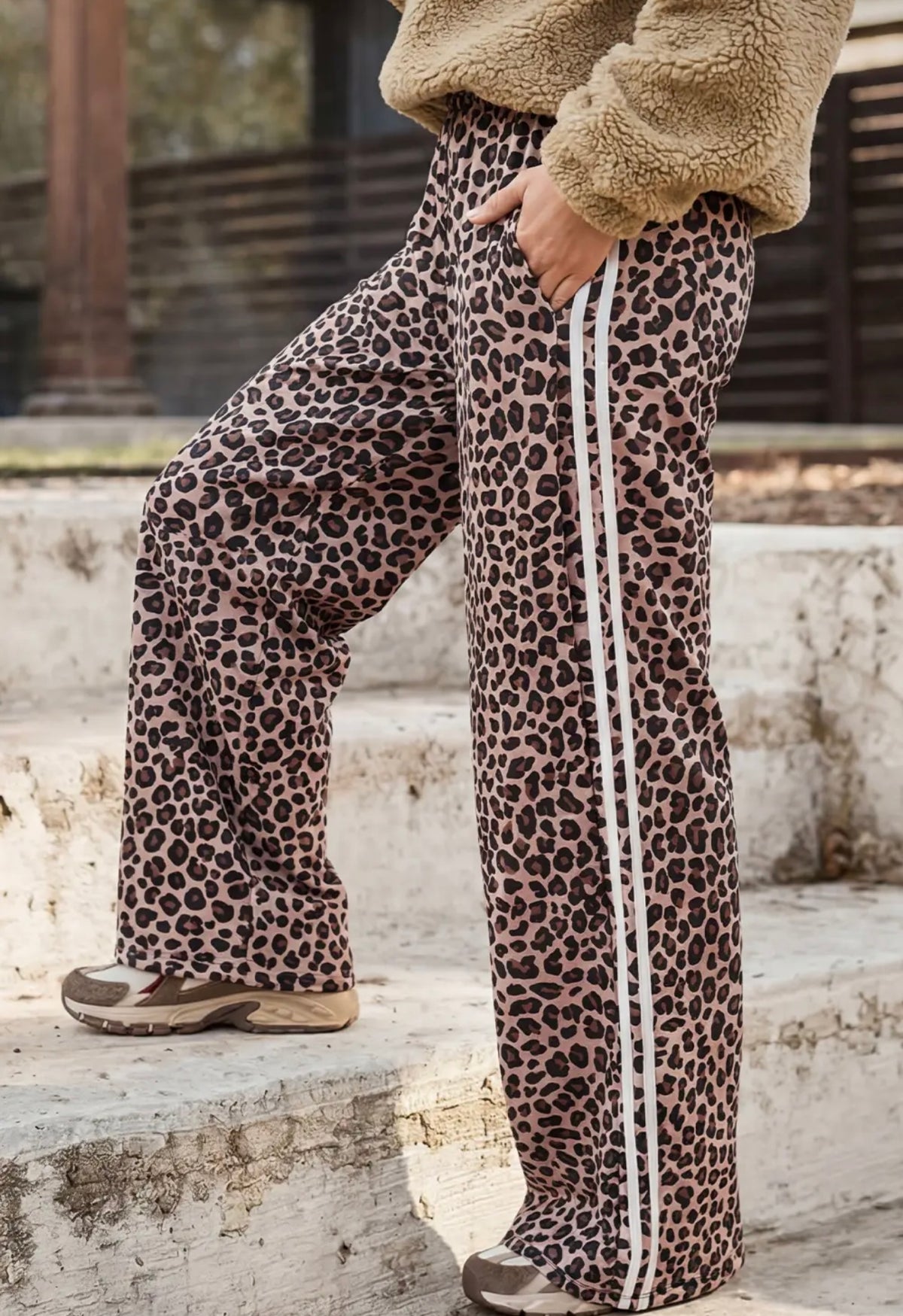 Leopard White Stripe Pull on Pant